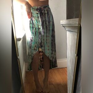 Tie-Dye Wrap Midi Skirt in women’s Aqua blue snd navy colors size small